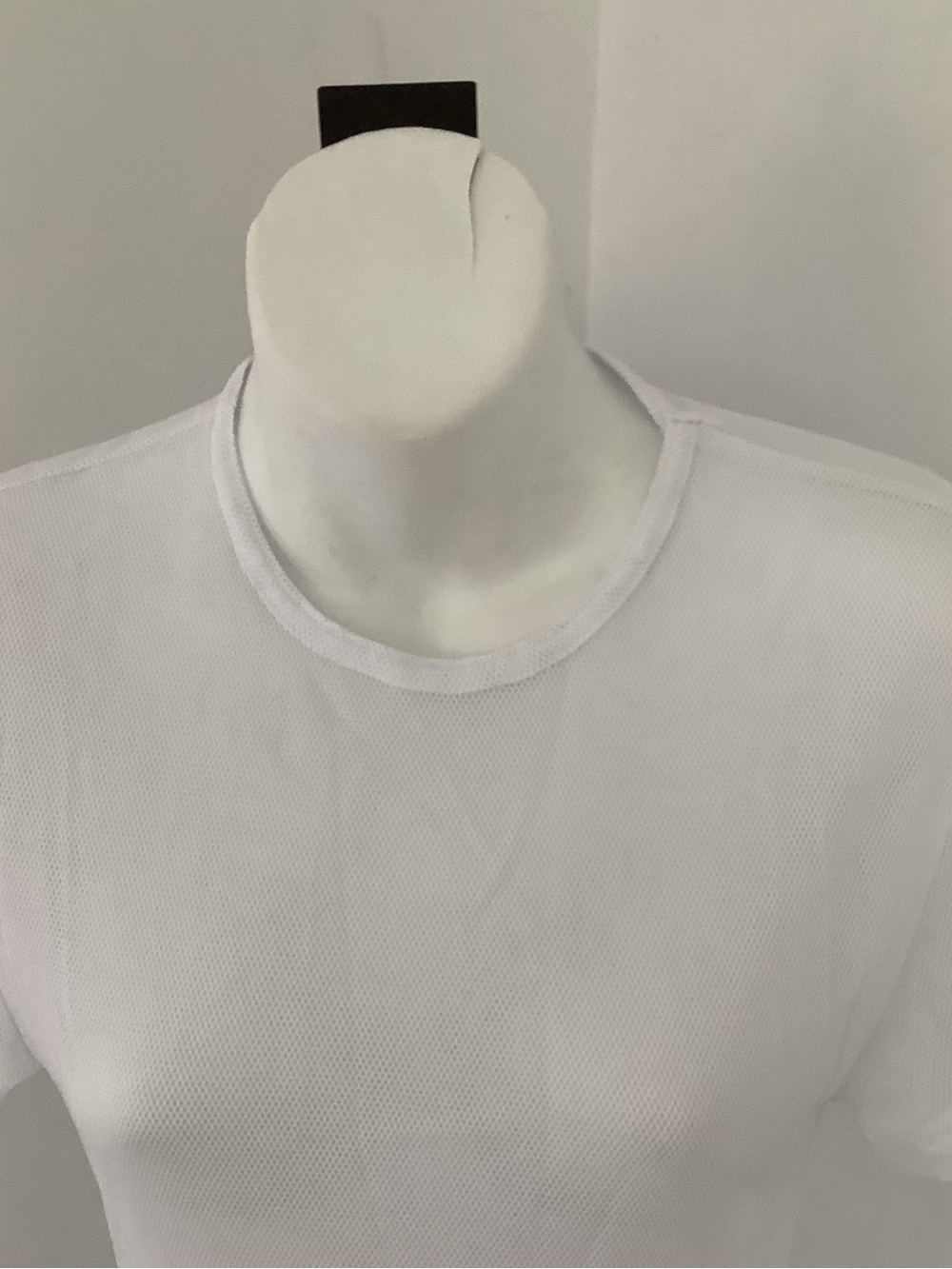 Tripp NYC White Short-Sleeve Sheer Fishnet Mesh Long Tee Sz. XS - Picture 6 of 7